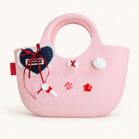 Sac Loupi rose avec charms kawaii